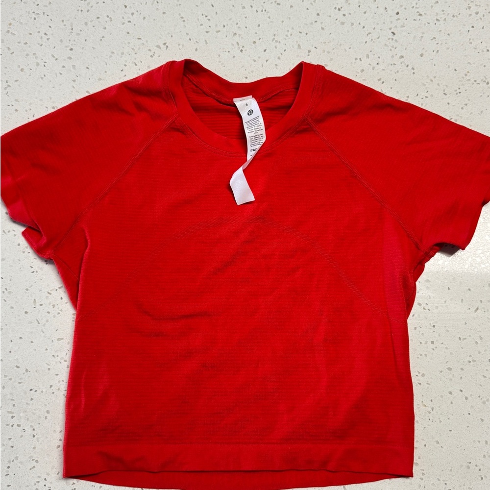 Lululemon Cropped Swiftly